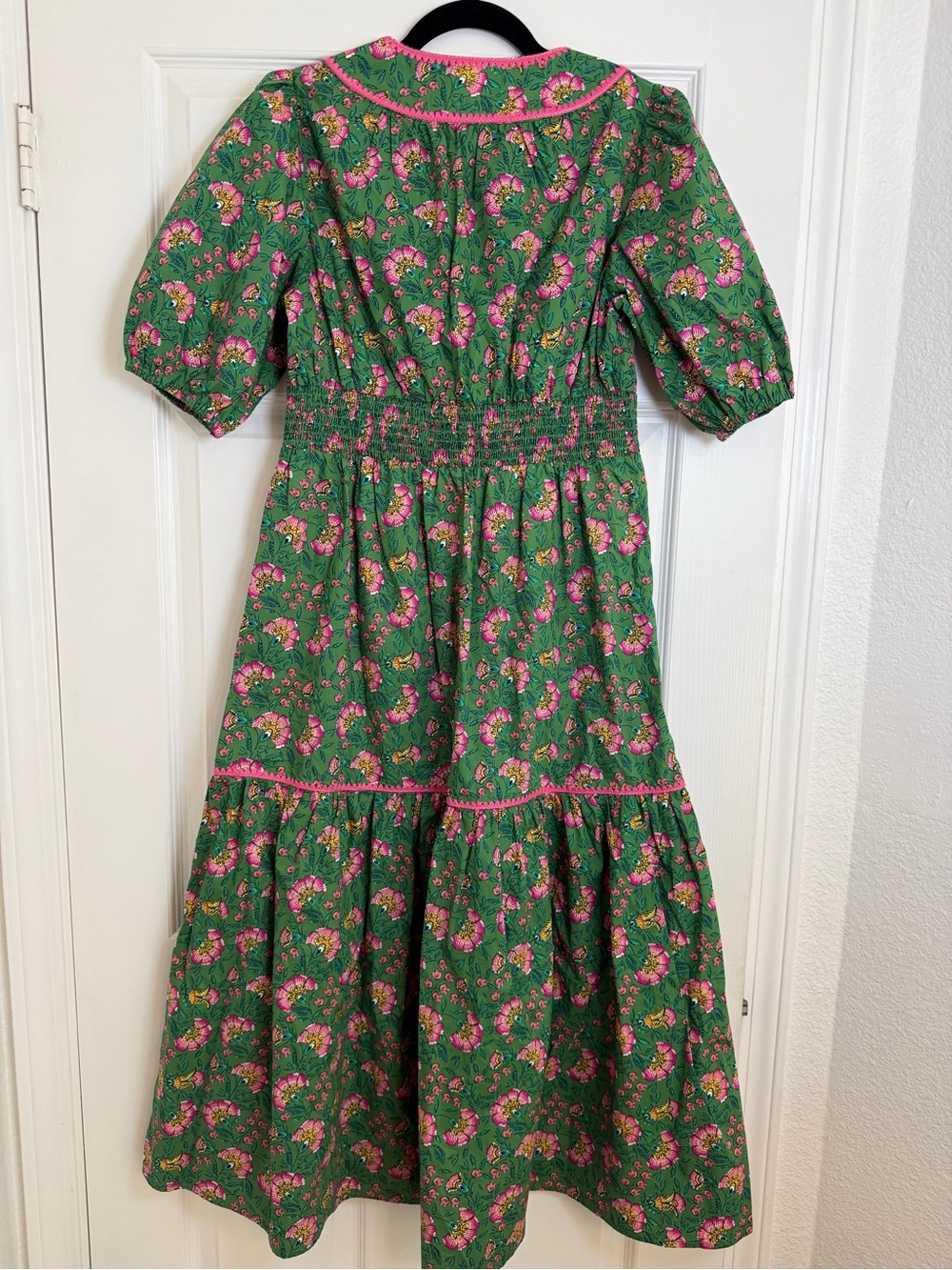 Boden Rhea Embroidered Floral Midi Dress Green Pink US 4P Petite - Picture 7 of 9